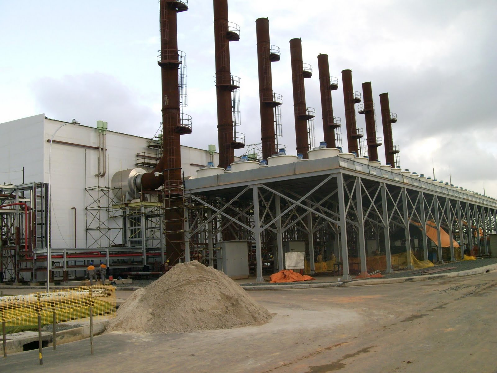 Petrobras vende três usinas termelétricas que ficam no Polo de Camaçari